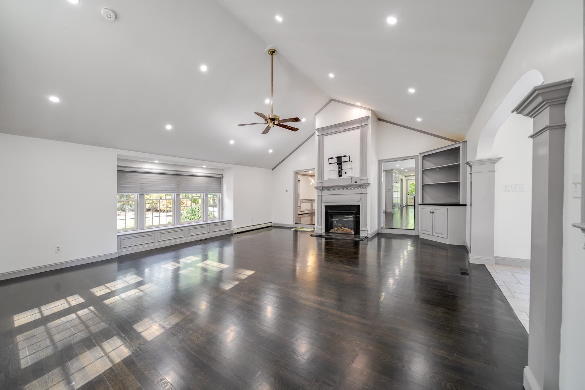 Single Family Residence at 485 E Broadway, Haverhill MA 01830, Haverhill, photo 4 of 42