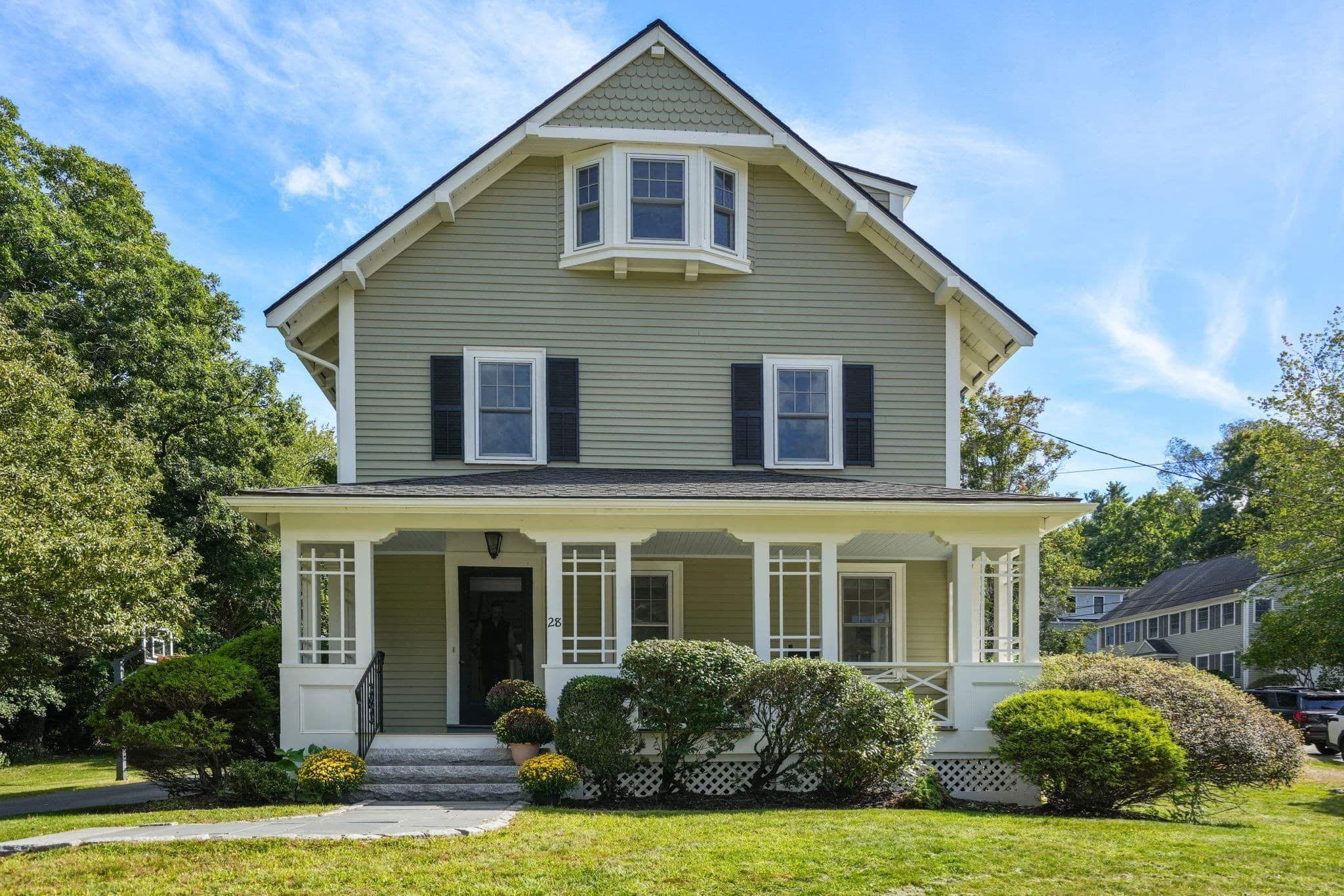 28 Green St, Needham MA 02492