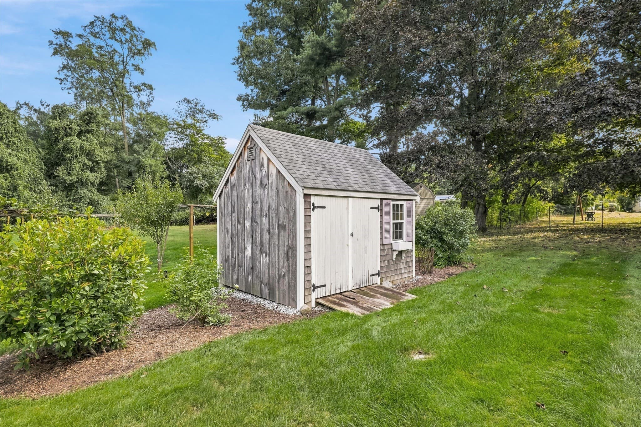 Single Family Residence at 15 Eaton Rd W, Framingham MA 01701, Framingham, photo 33 of 41