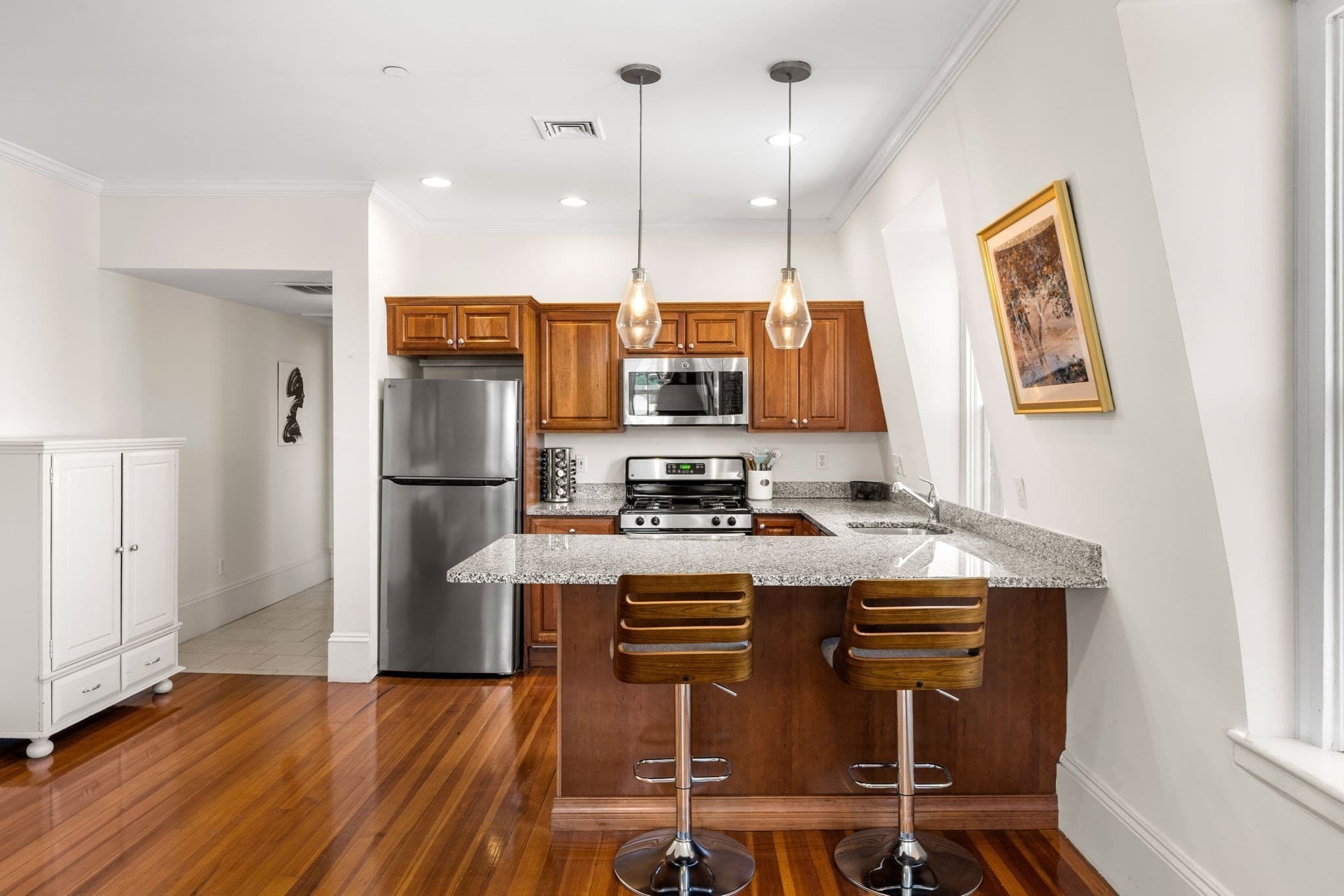 Condominium at 400 Broadway # 7, Somerville MA 02145, Somerville, photo 4 of 24