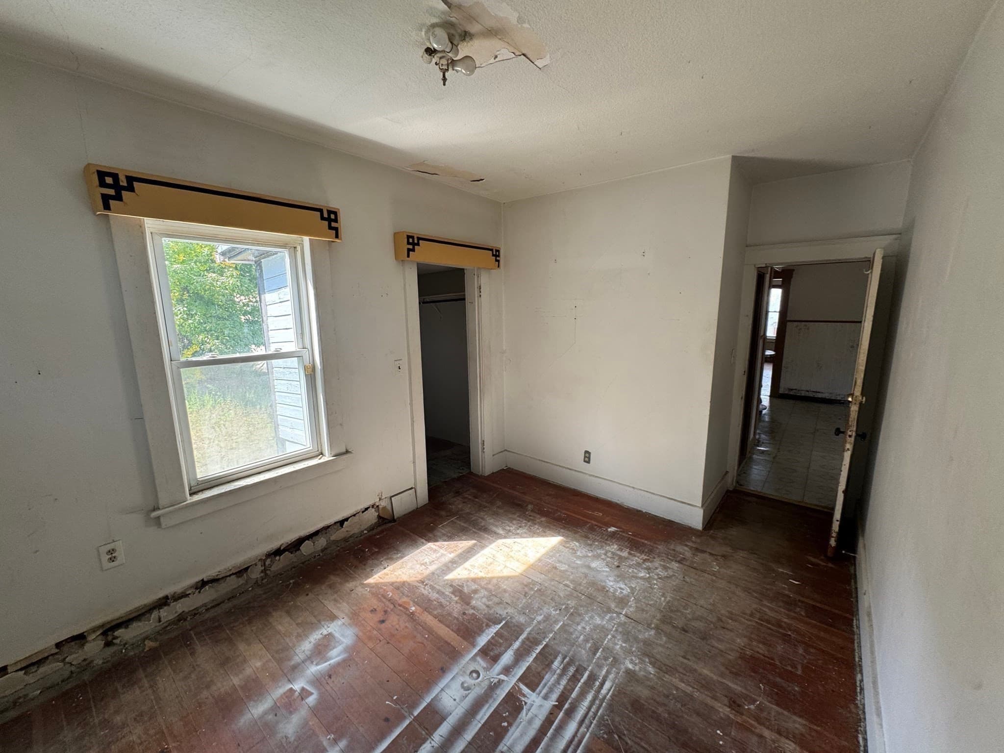 Commercial Sale at 6 Gillespie Rd, Charlton MA 01507, Charlton, photo 31 of 40