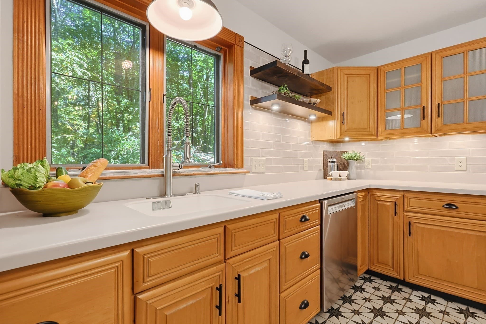 Single Family Residence at 510 Mendon St, Uxbridge MA 01569, Uxbridge, photo 12 of 42