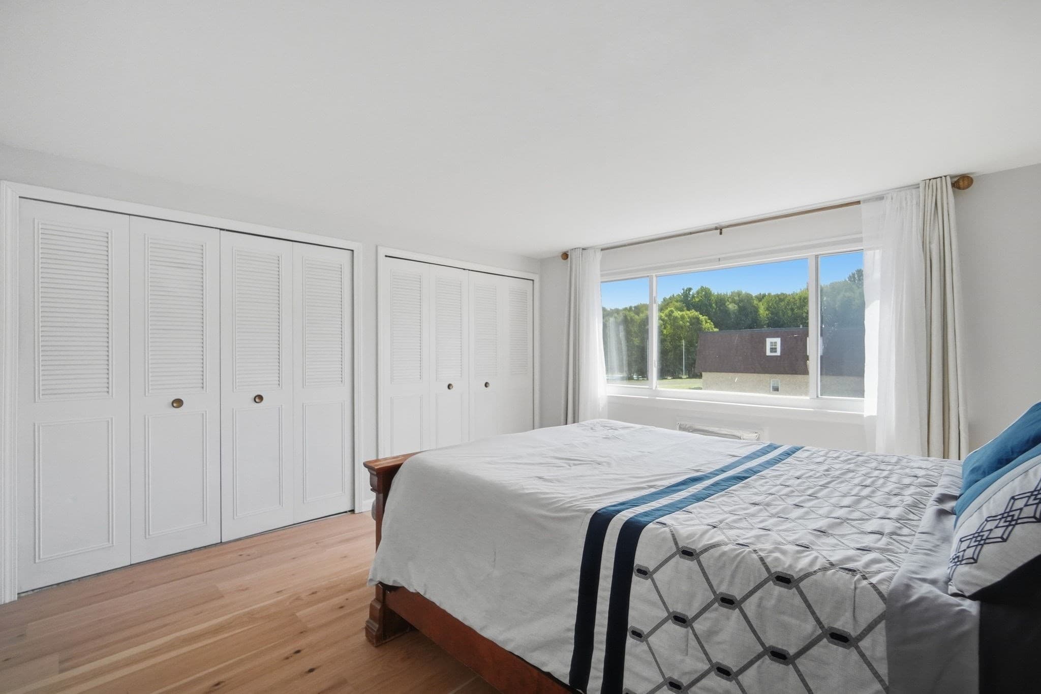 Condominium at 144 Autumn, Agawam MA 01001, Agawam, photo 14 of 37