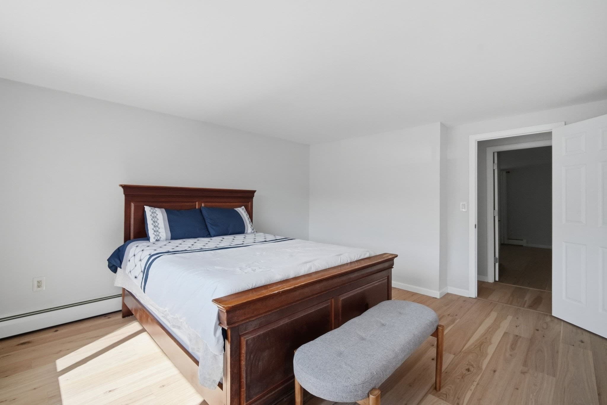 Condominium at 144 Autumn, Agawam MA 01001, Agawam, photo 15 of 37