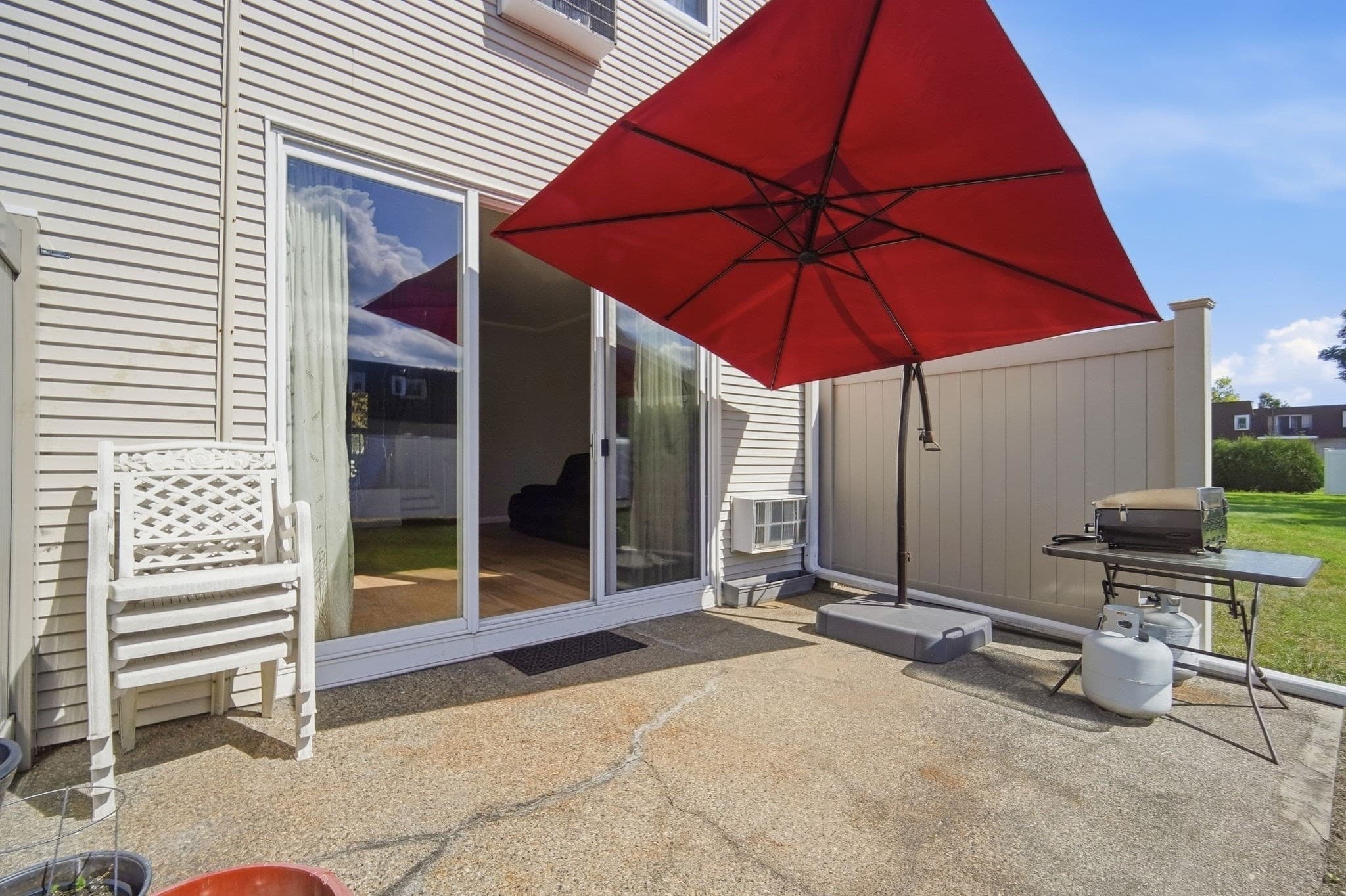 Condominium at 144 Autumn, Agawam MA 01001, Agawam, photo 29 of 37