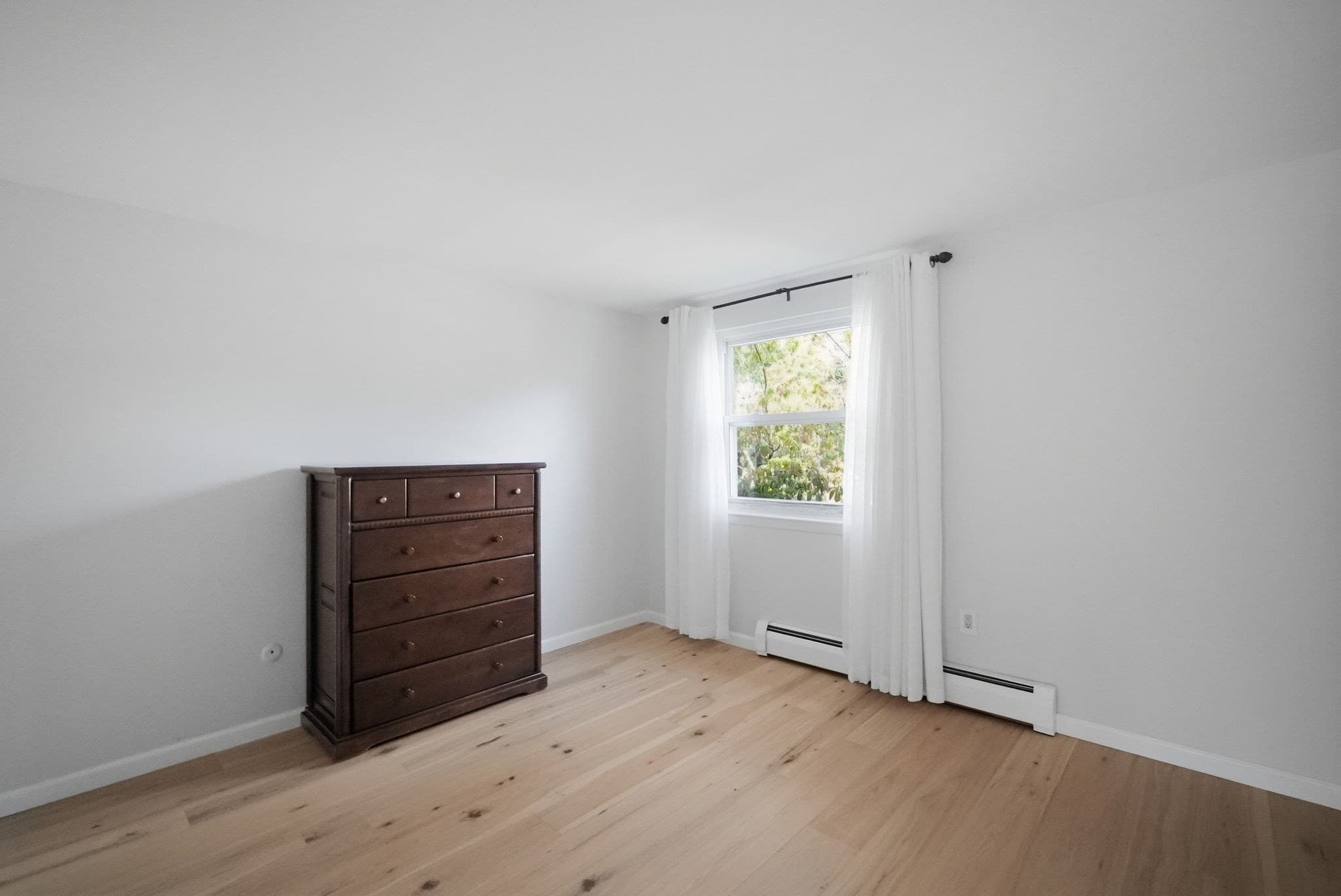 Condominium at 144 Autumn, Agawam MA 01001, Agawam, photo 21 of 37