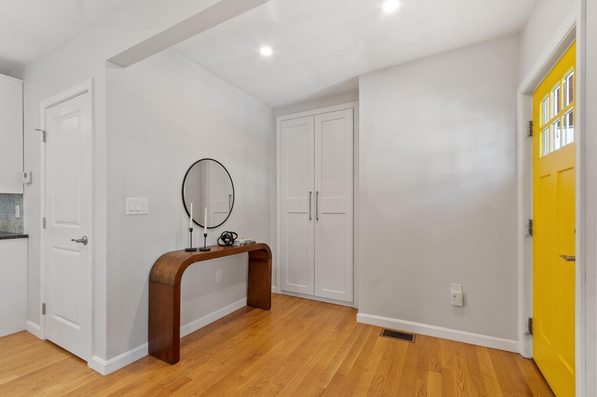 Condominium at 574-576 Lagrange St # 574, Boston MA 02132, Boston, photo 4 of 39