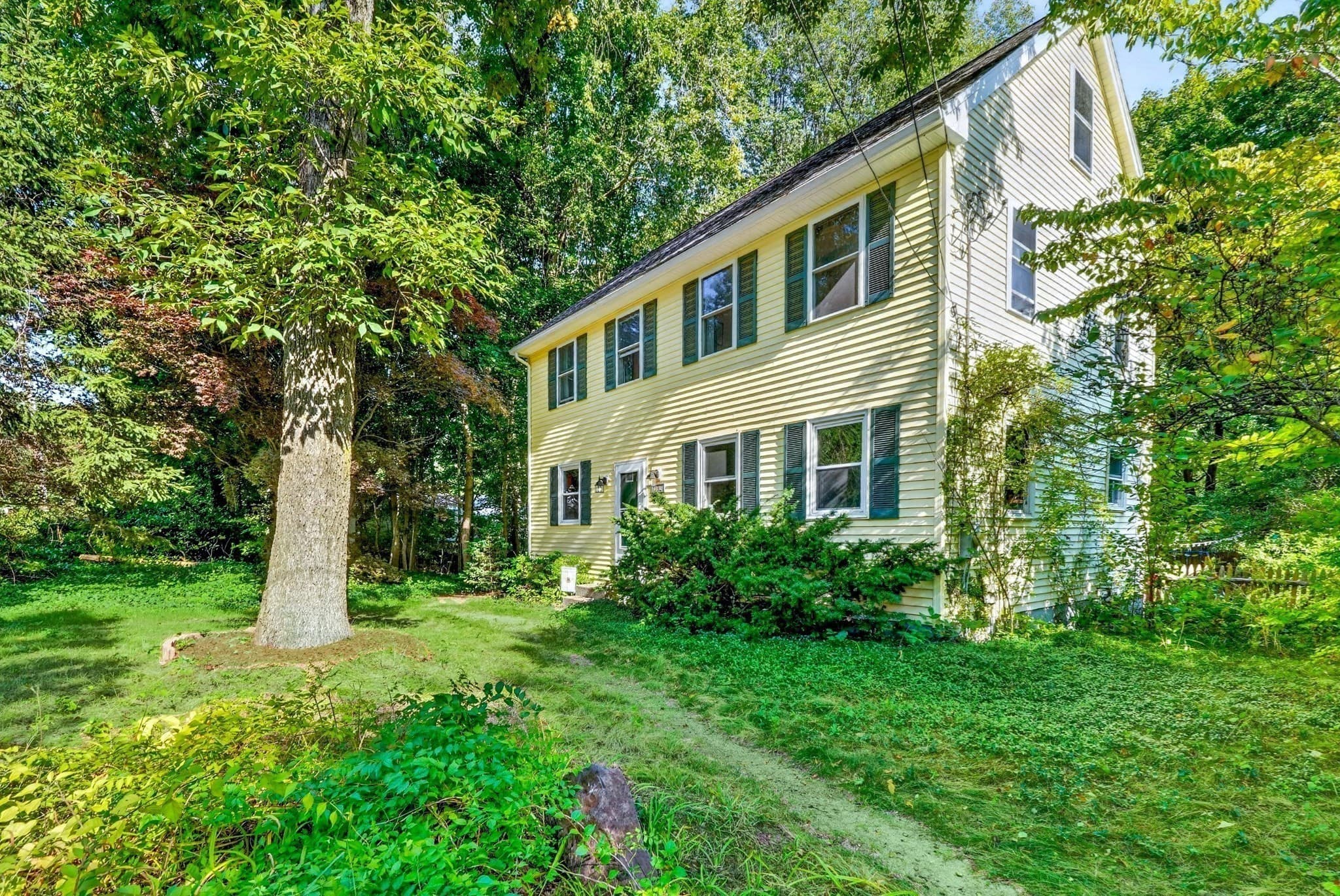 Single Family Residence at 203 Lakeview Ave, Tyngsborough MA 01879, Tyngsborough, photo 32 of 38