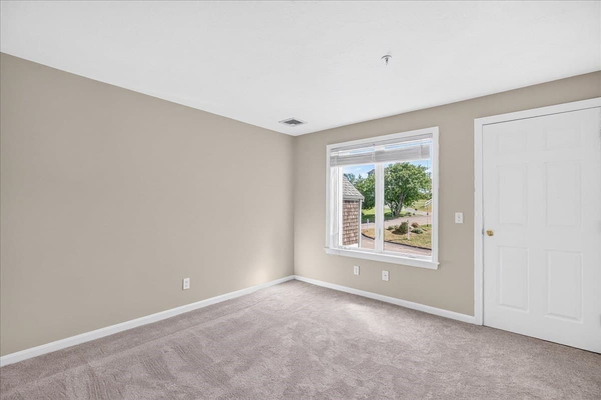 Condominium at 30 Highland Ter # 3005, Plymouth MA 02360, Plymouth, photo 22 of 41