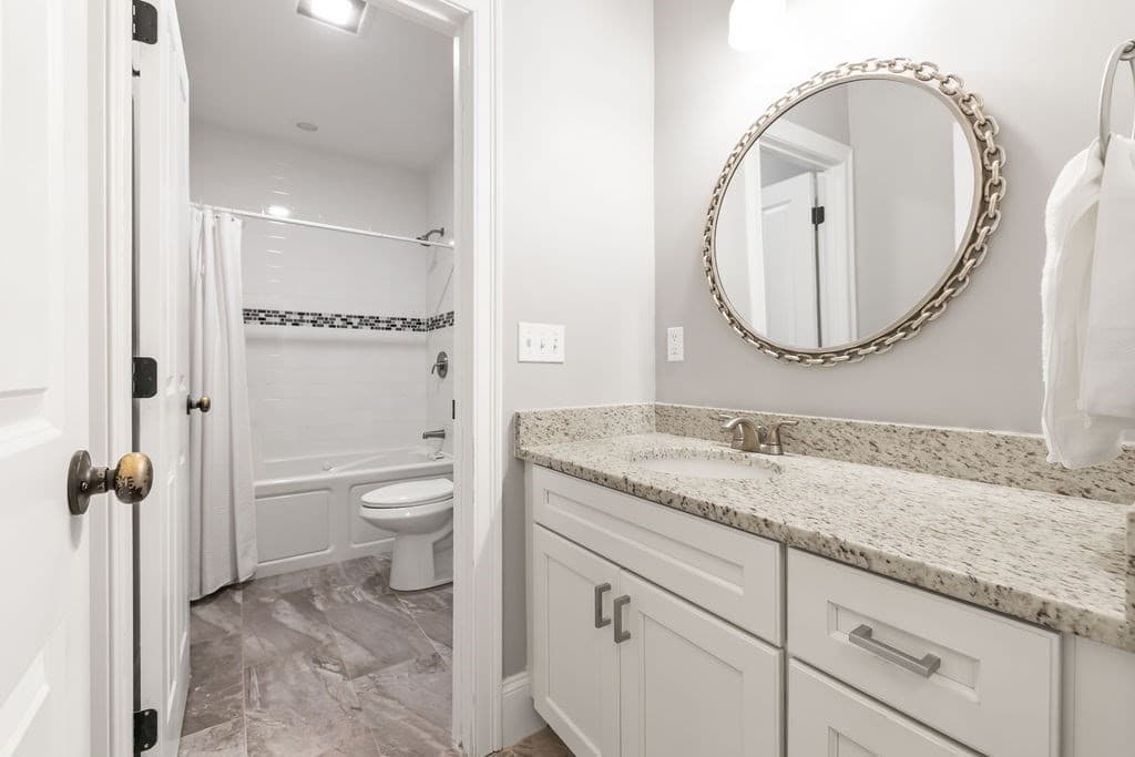 Condominium at 110 Park St # 5, Boston MA 02132, Boston, photo 13 of 17