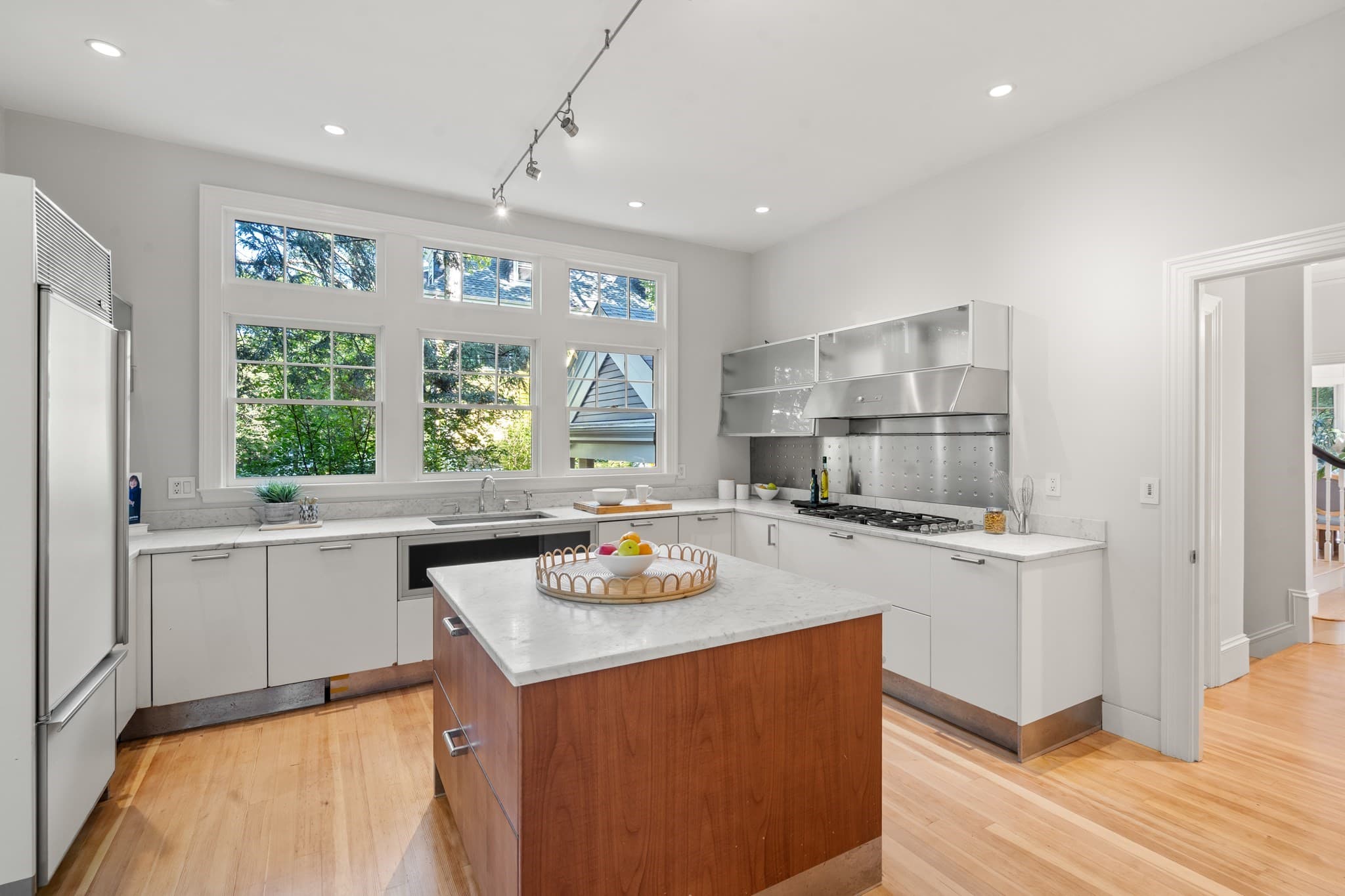 Single Family Residence at 103 Irving Street, Cambridge MA 02138, Cambridge, photo 13 of 36