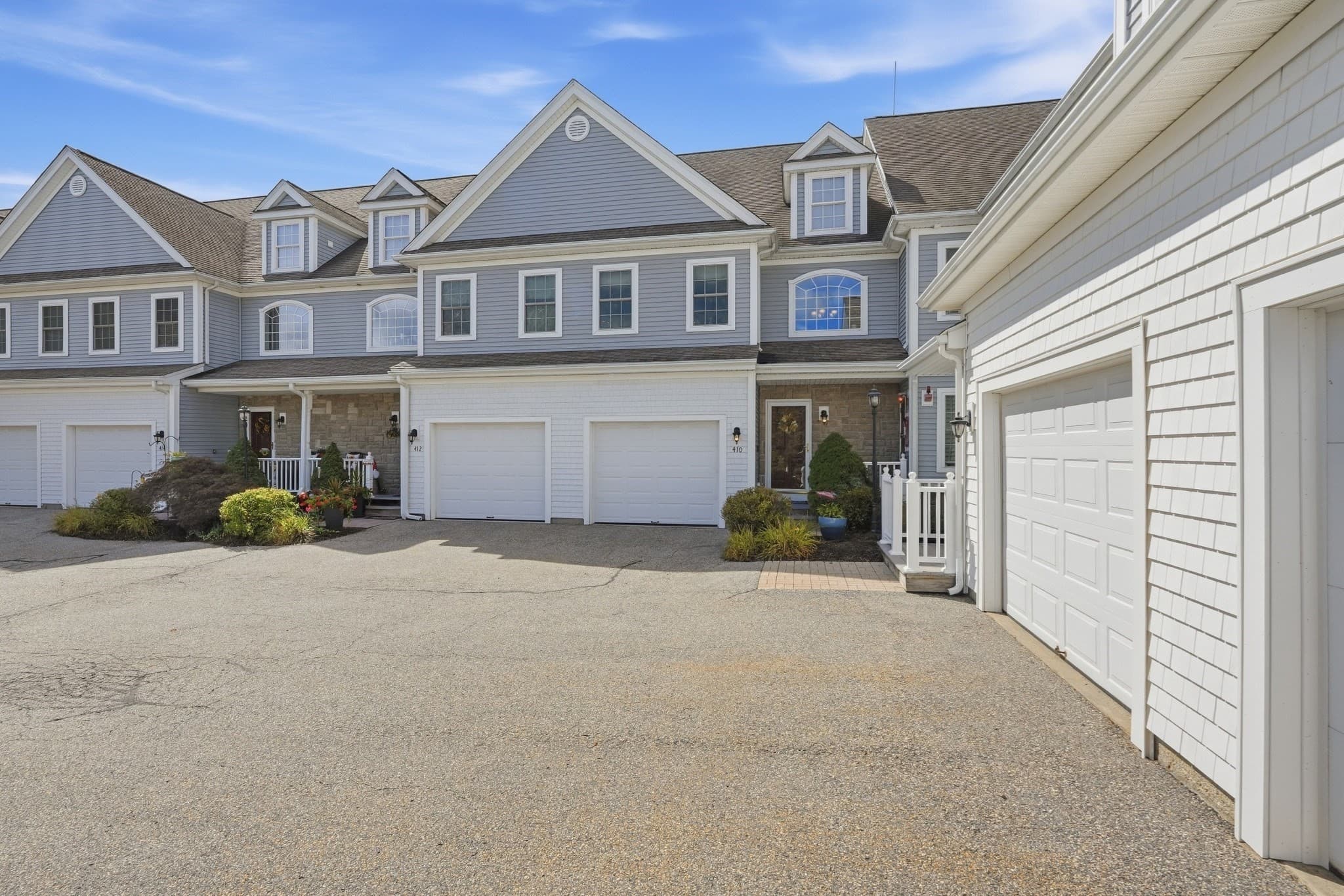 Condominium at 410 Rembrandt Way # 410, Abington MA 02351, Abington, photo 2 of 42