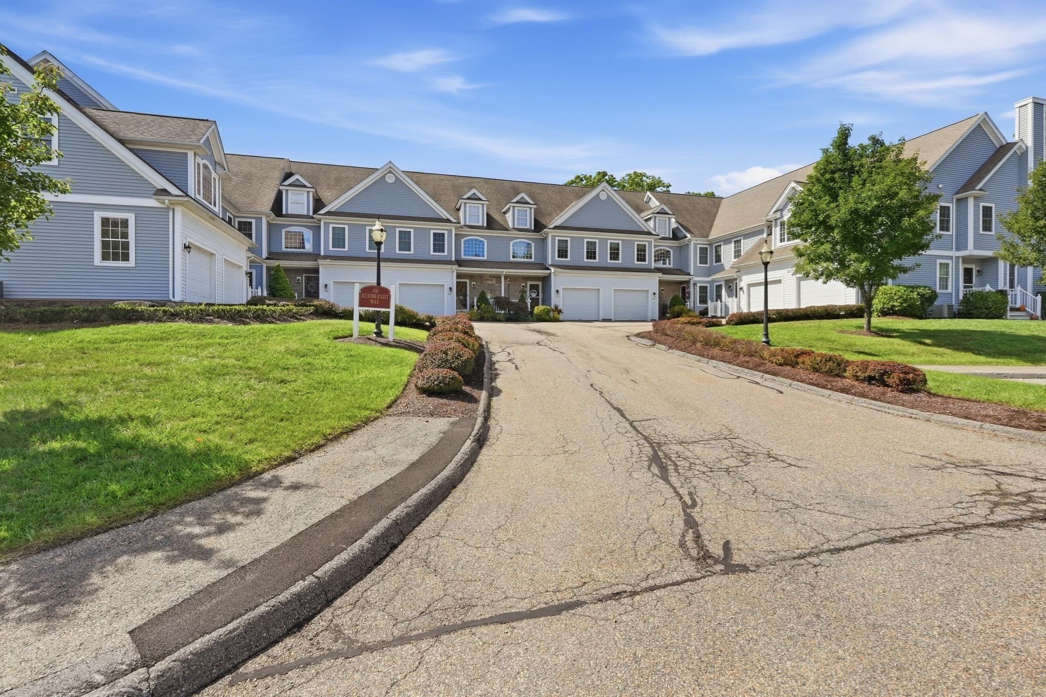 410 Rembrandt Way # 410, Abington MA 02351