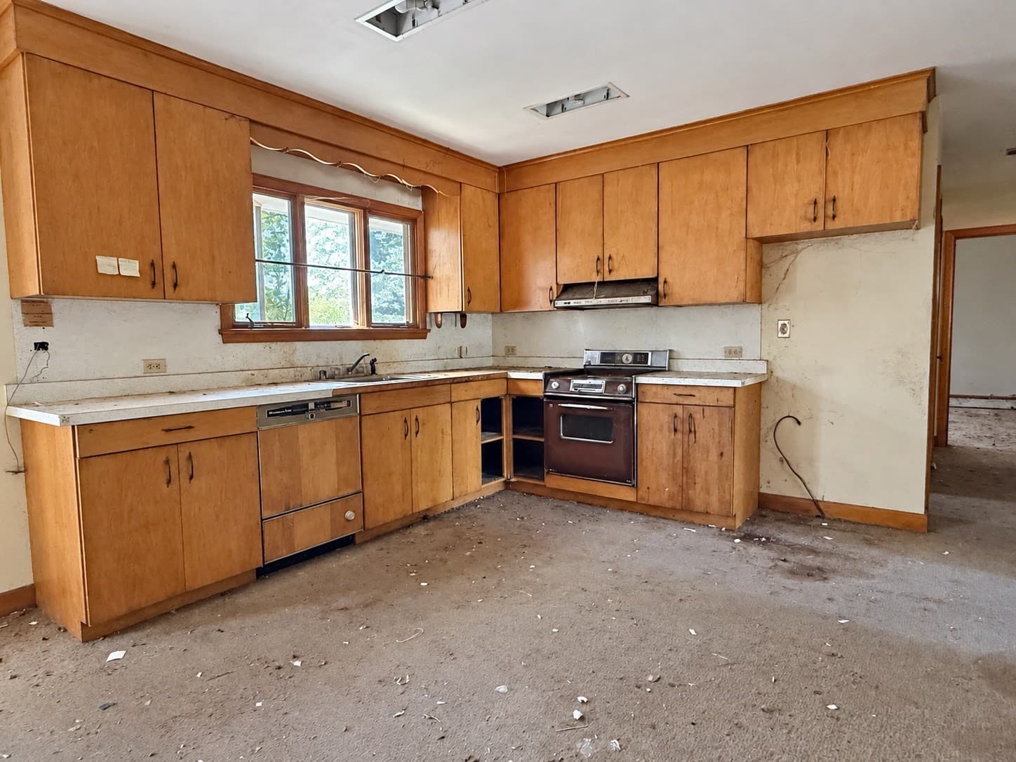Single Family Residence at 15 Kelley Rd, Salem MA 01970, Salem, photo 10 of 30
