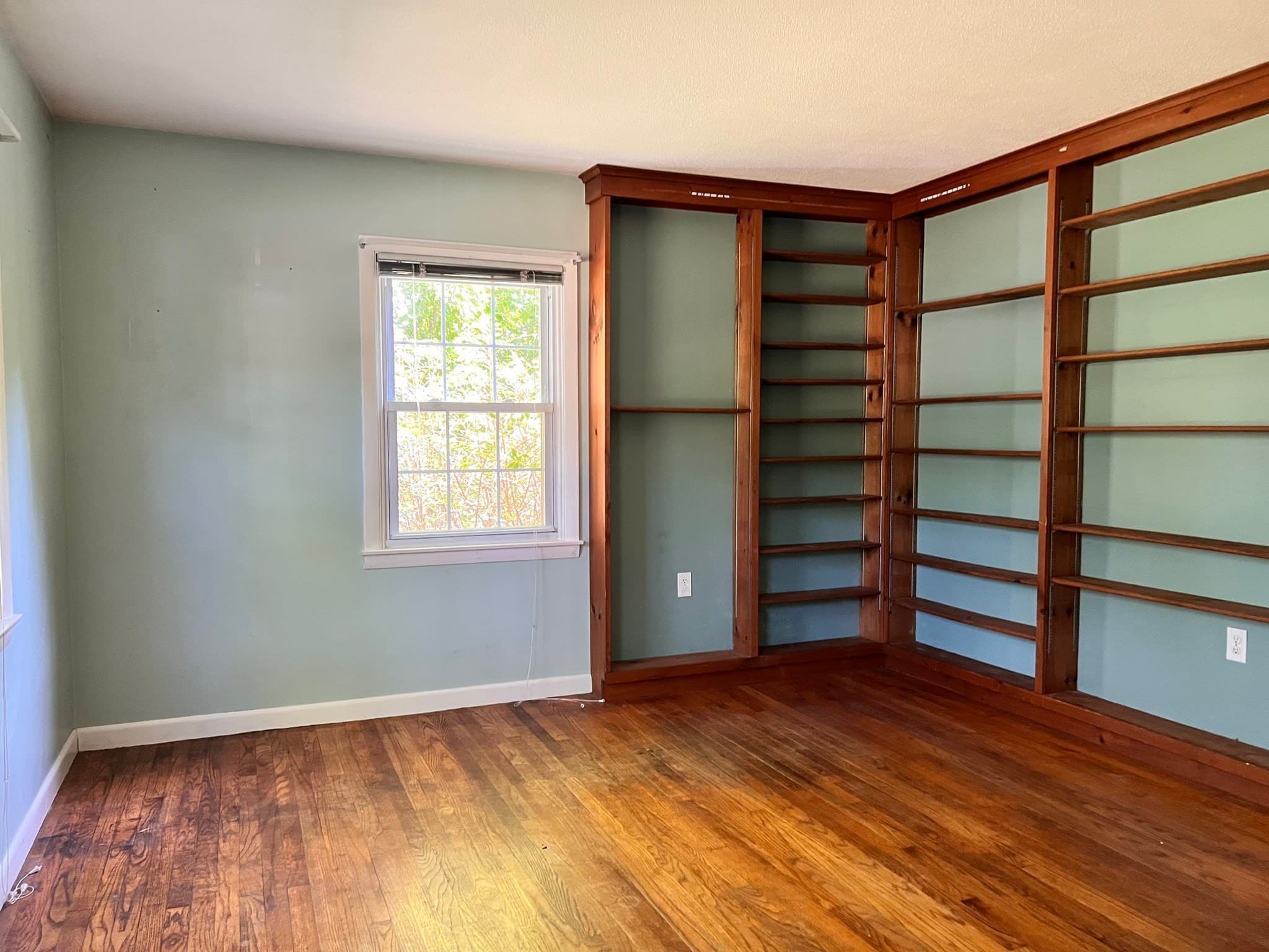 Single Family Residence at 319 West St, Amherst MA 01002, Amherst, photo 10 of 11
