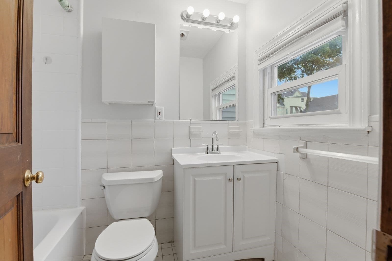 Condominium at 279 Farrington St # 1, Quincy MA 02170, Quincy, photo 28 of 37