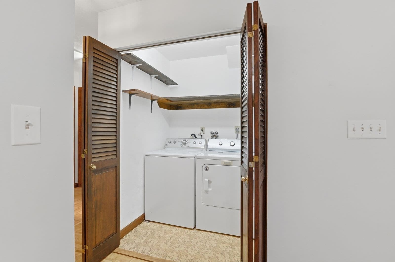 Condominium at 279 Farrington St # 1, Quincy MA 02170, Quincy, photo 11 of 37