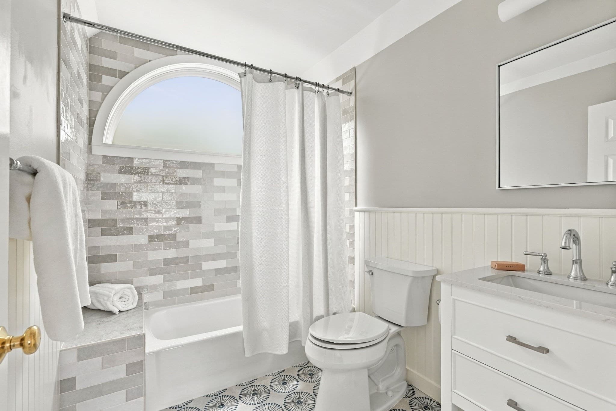 Single Family Residence at 17 Frost St # 17, Cambridge MA 02140, Cambridge, photo 27 of 38