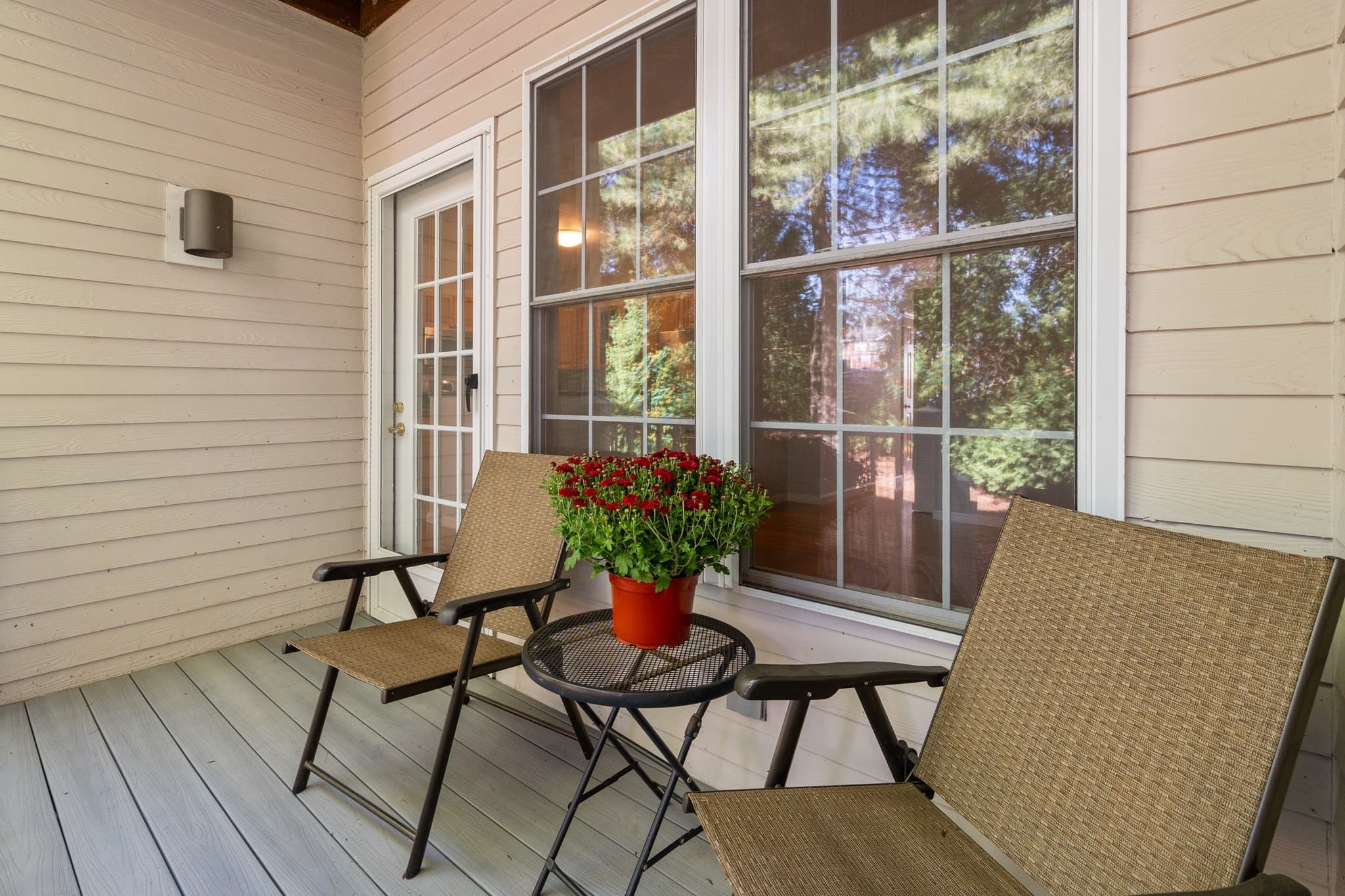 Condominium at 36 Cambridge Road # 32, Woburn MA 01801, Woburn, photo 2 of 13