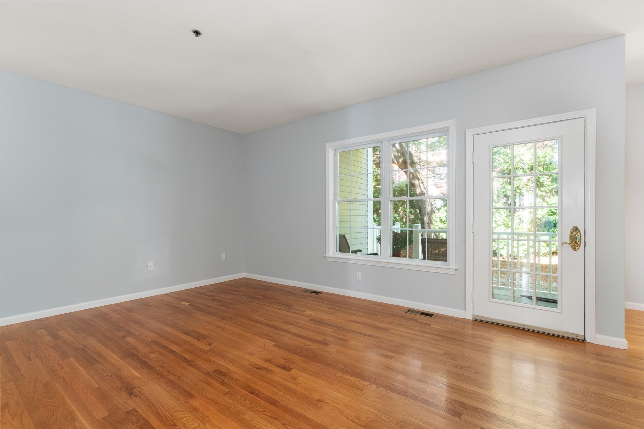 Condominium at 36 Cambridge Road # 32, Woburn MA 01801, Woburn, photo 6 of 13