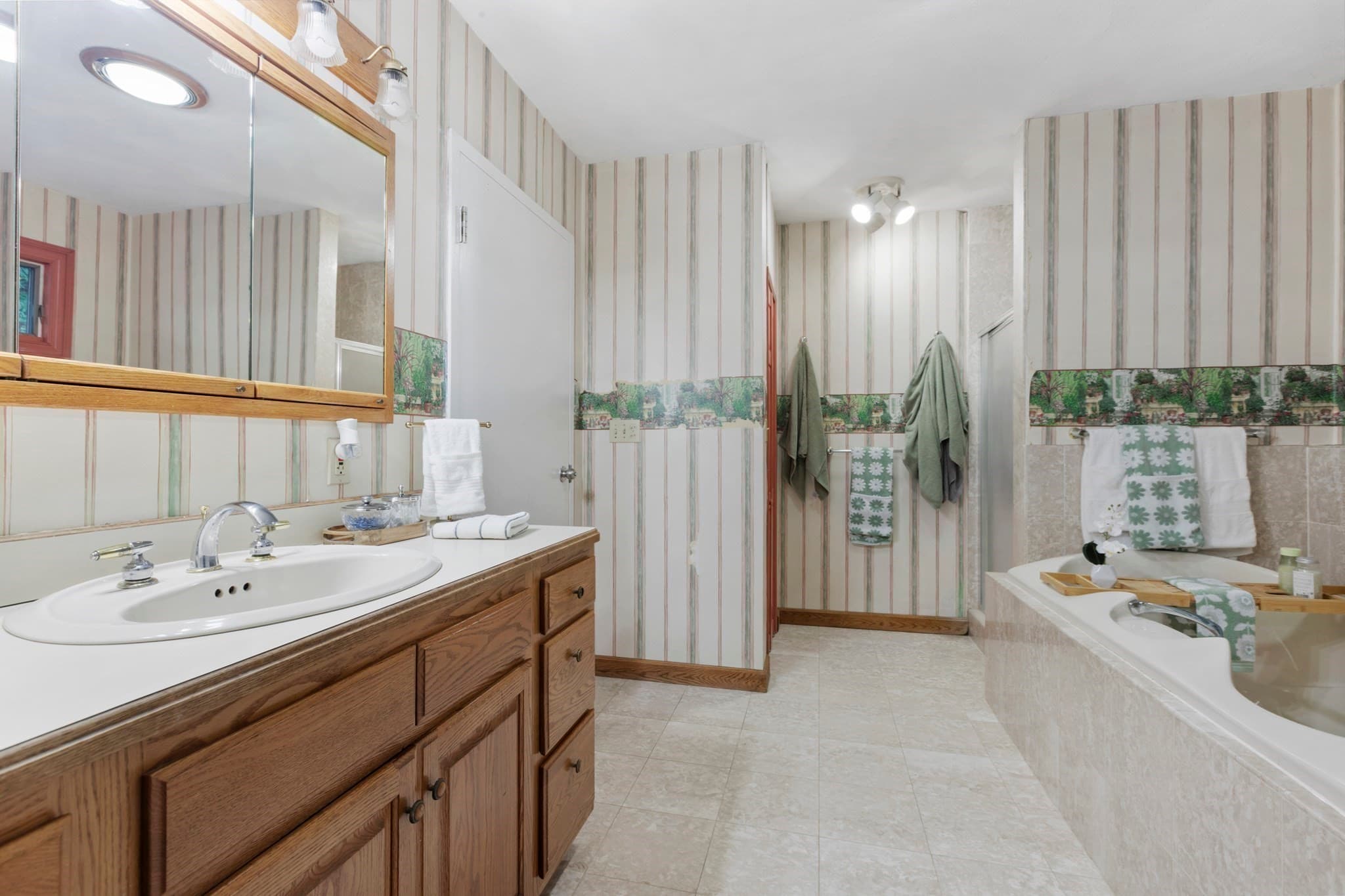 Single Family Residence at 190 Hawes St, Wrentham MA 02093, Wrentham, photo 32 of 42
