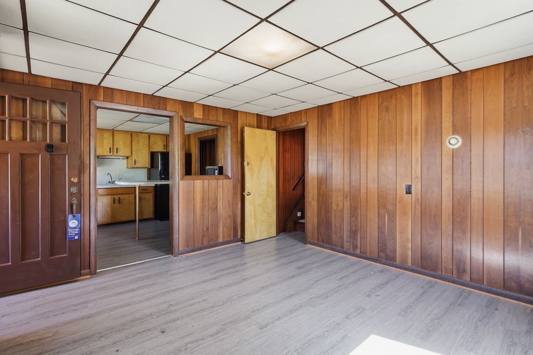 Single Family Residence at 2400 South Main St, Fall River MA 02724, Fall River, photo 24 of 35