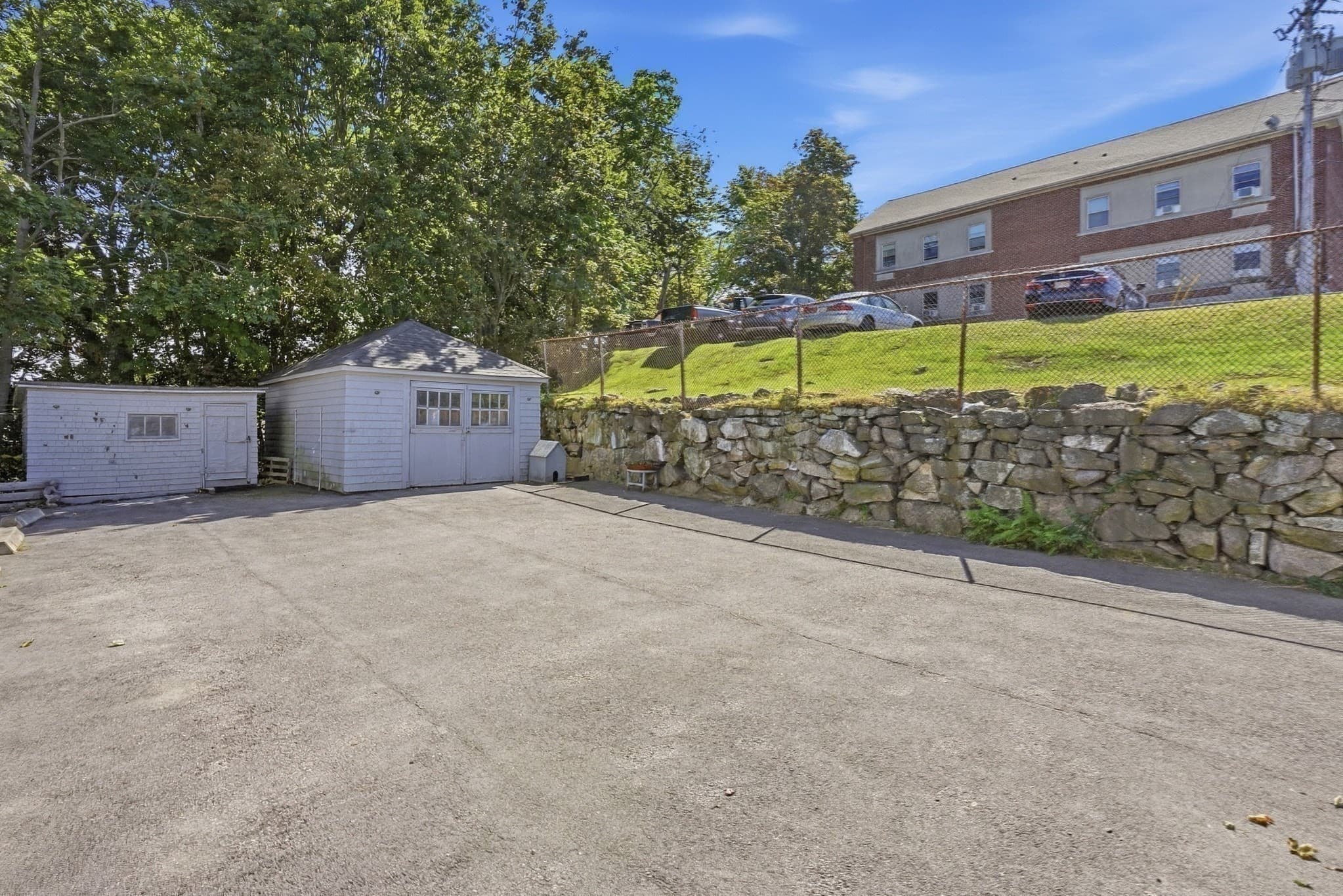 Single Family Residence at 2400 South Main St, Fall River MA 02724, Fall River, photo 4 of 35