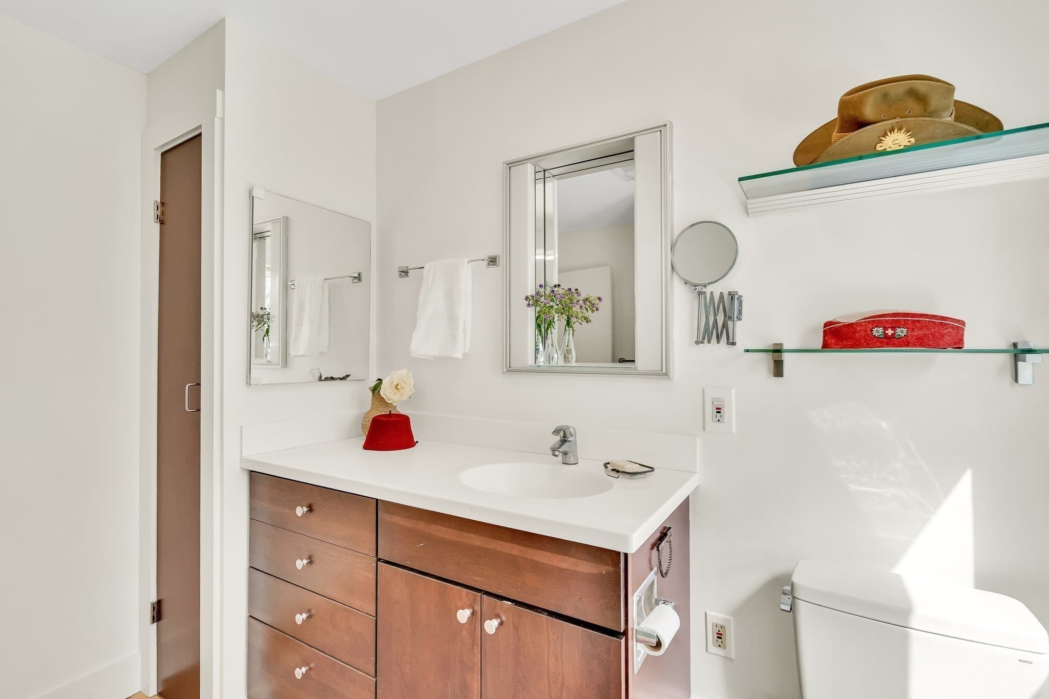 Single Family Residence at 11 Sparks Street, Cambridge MA 02140, Cambridge, photo 20 of 27