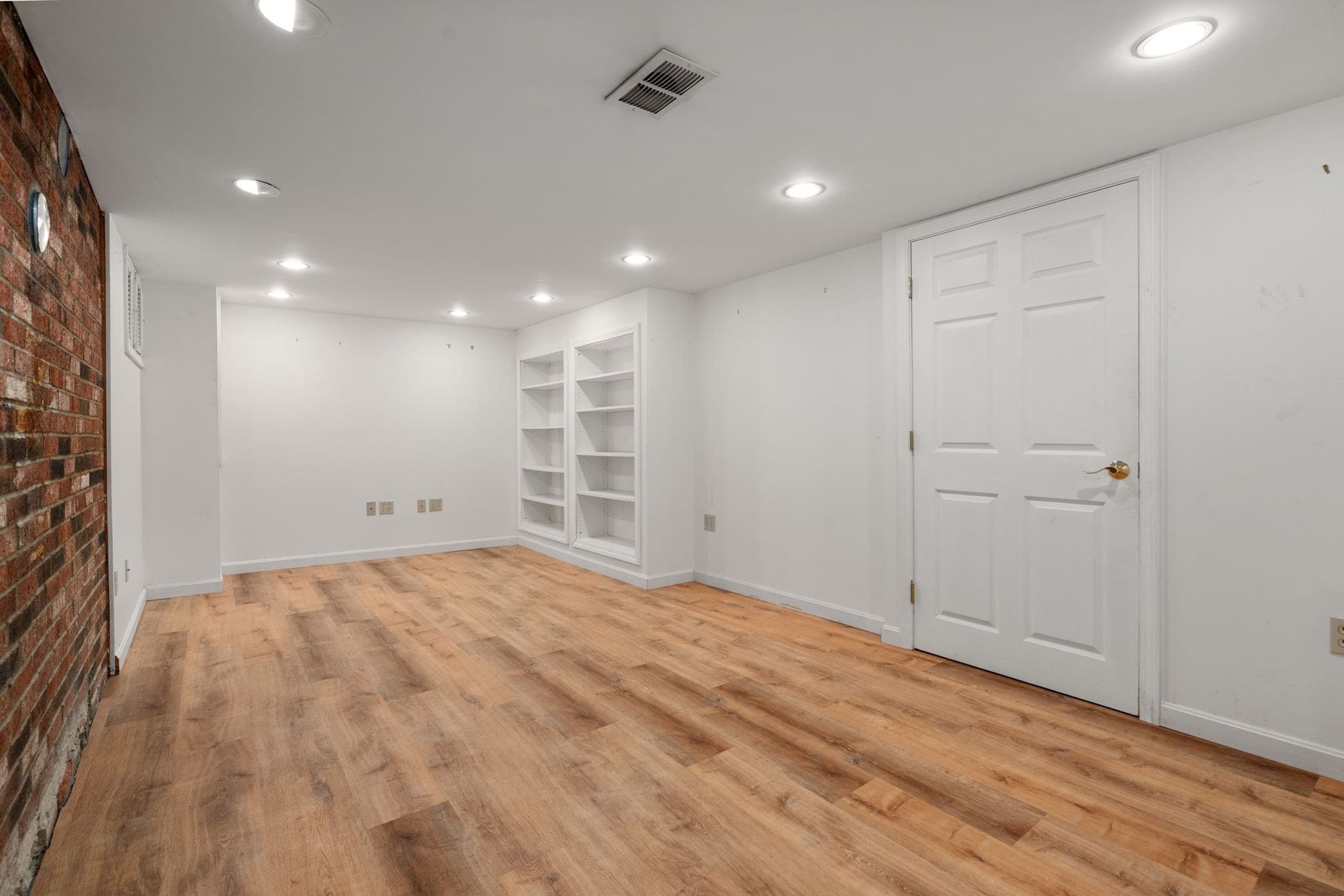 Single Family Residence at 65 Tarbox St, Dedham MA 02026, Dedham, photo 24 of 28