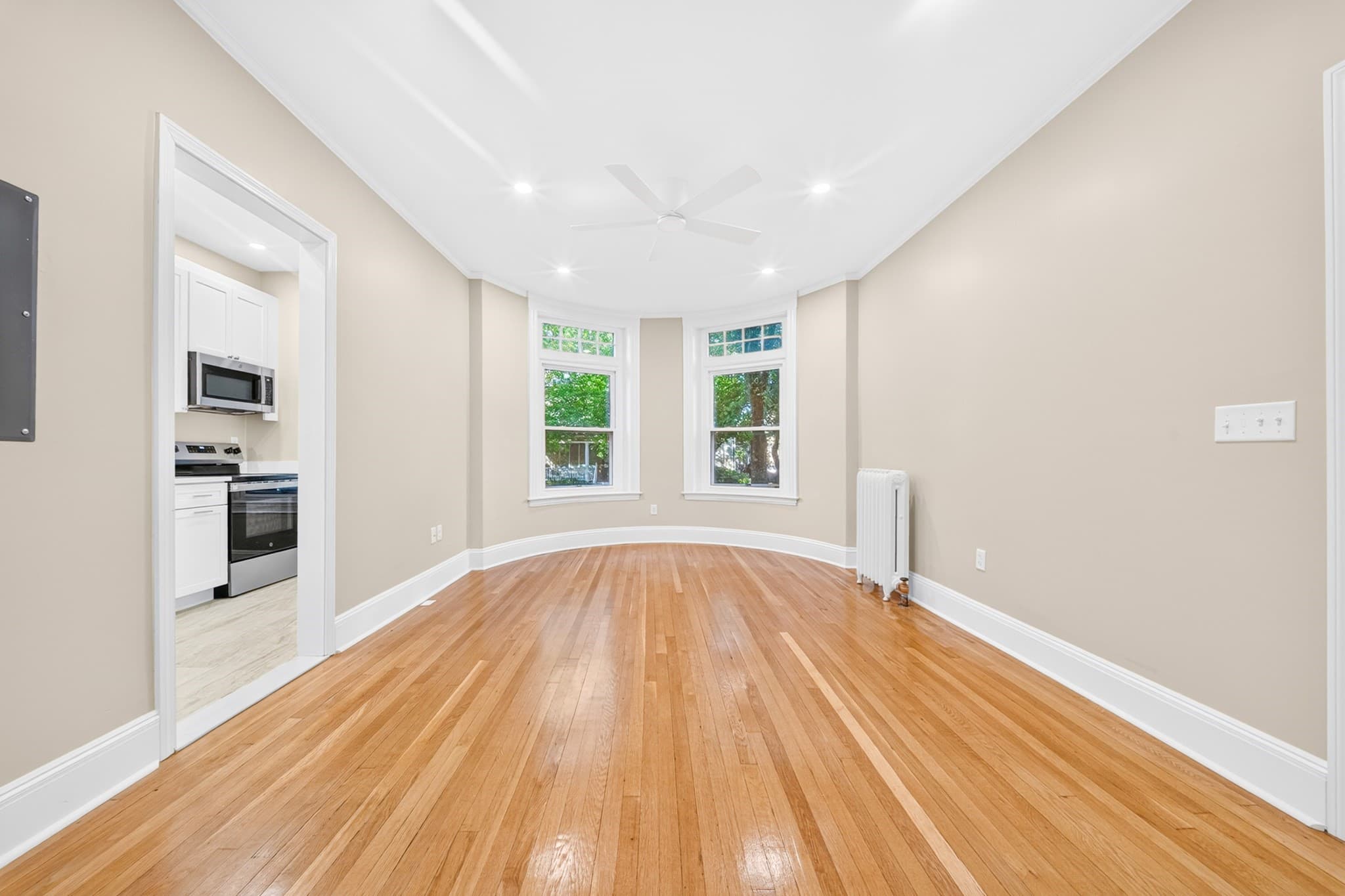 Condominium at 34 Winchester St # 1, Brookline MA 02446, Brookline, photo 2 of 10