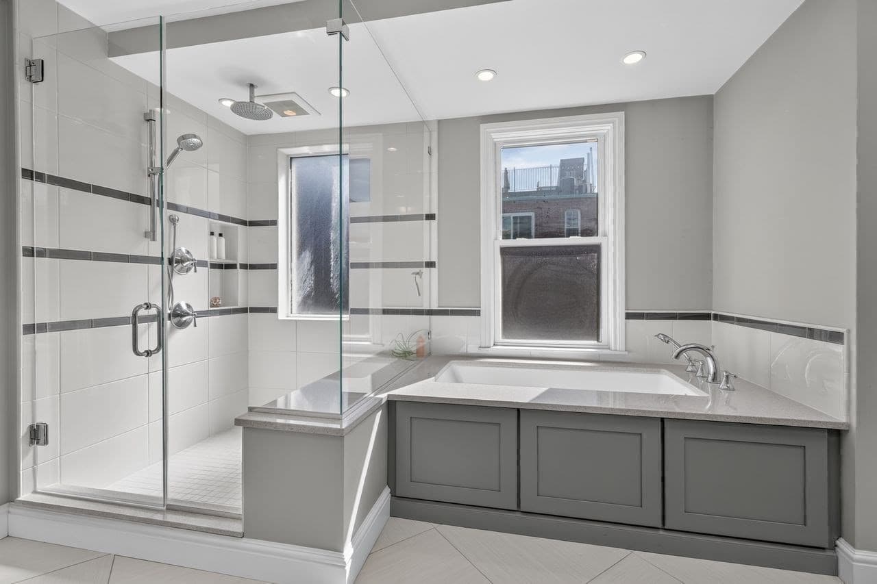 Single Family Residence at 29 Lawrence, Boston MA 02116, Boston, photo 15 of 23