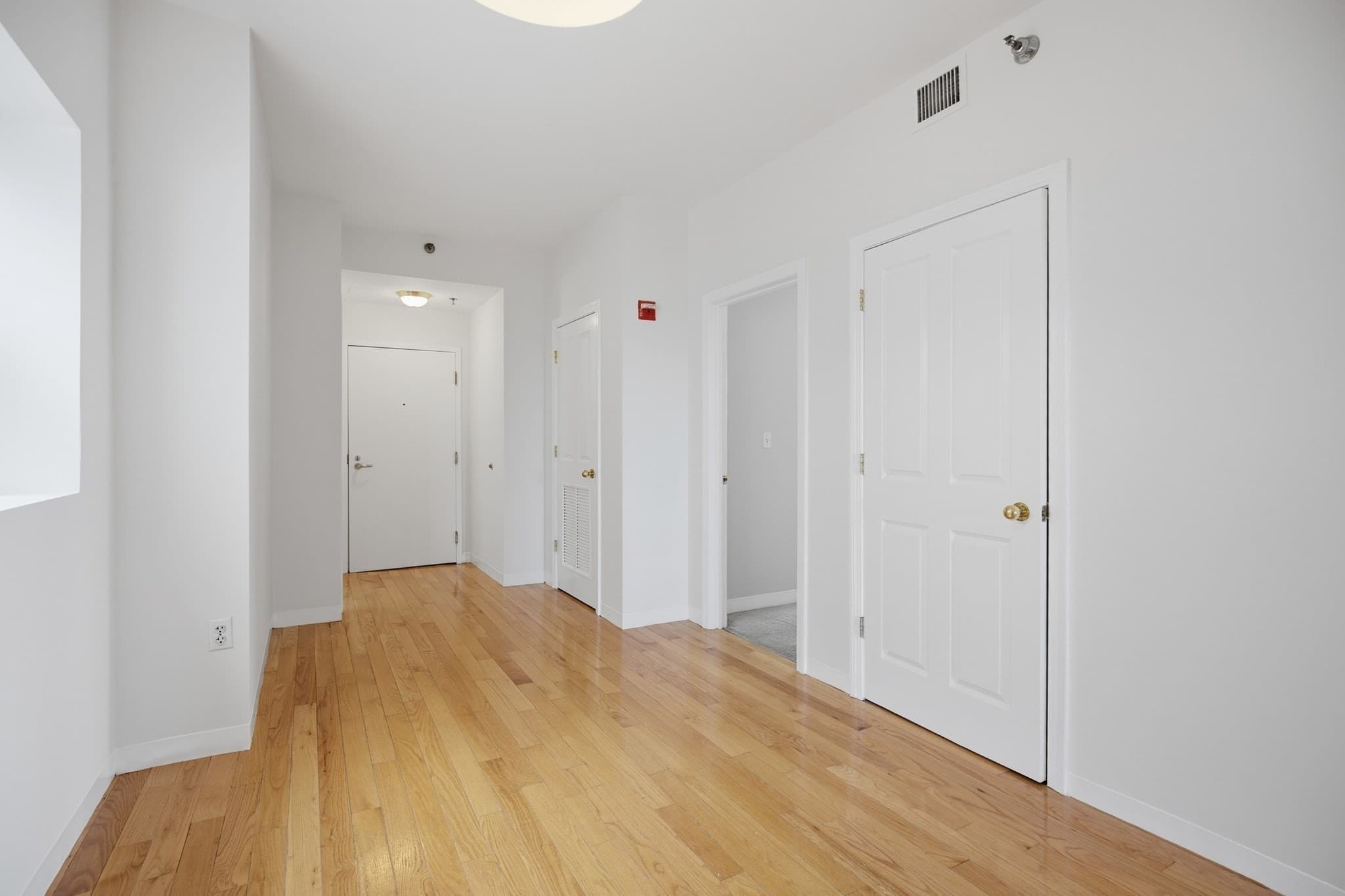Condominium at 636 Beacon St # 601, Boston MA 02215, Boston, photo 17 of 30