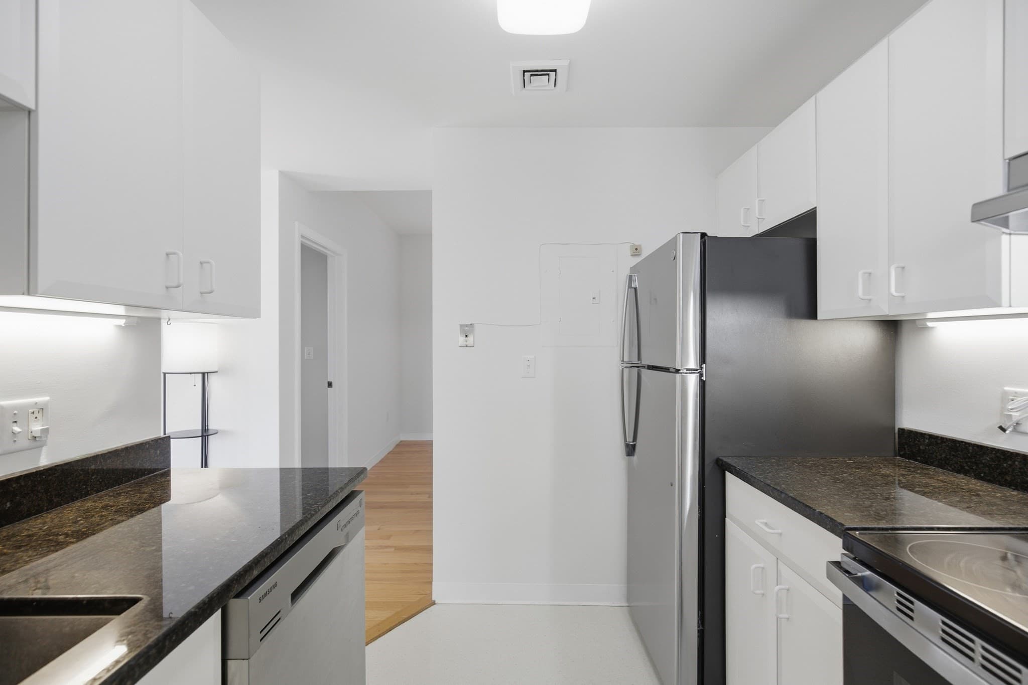 Condominium at 636 Beacon St # 601, Boston MA 02215, Boston, photo 10 of 30