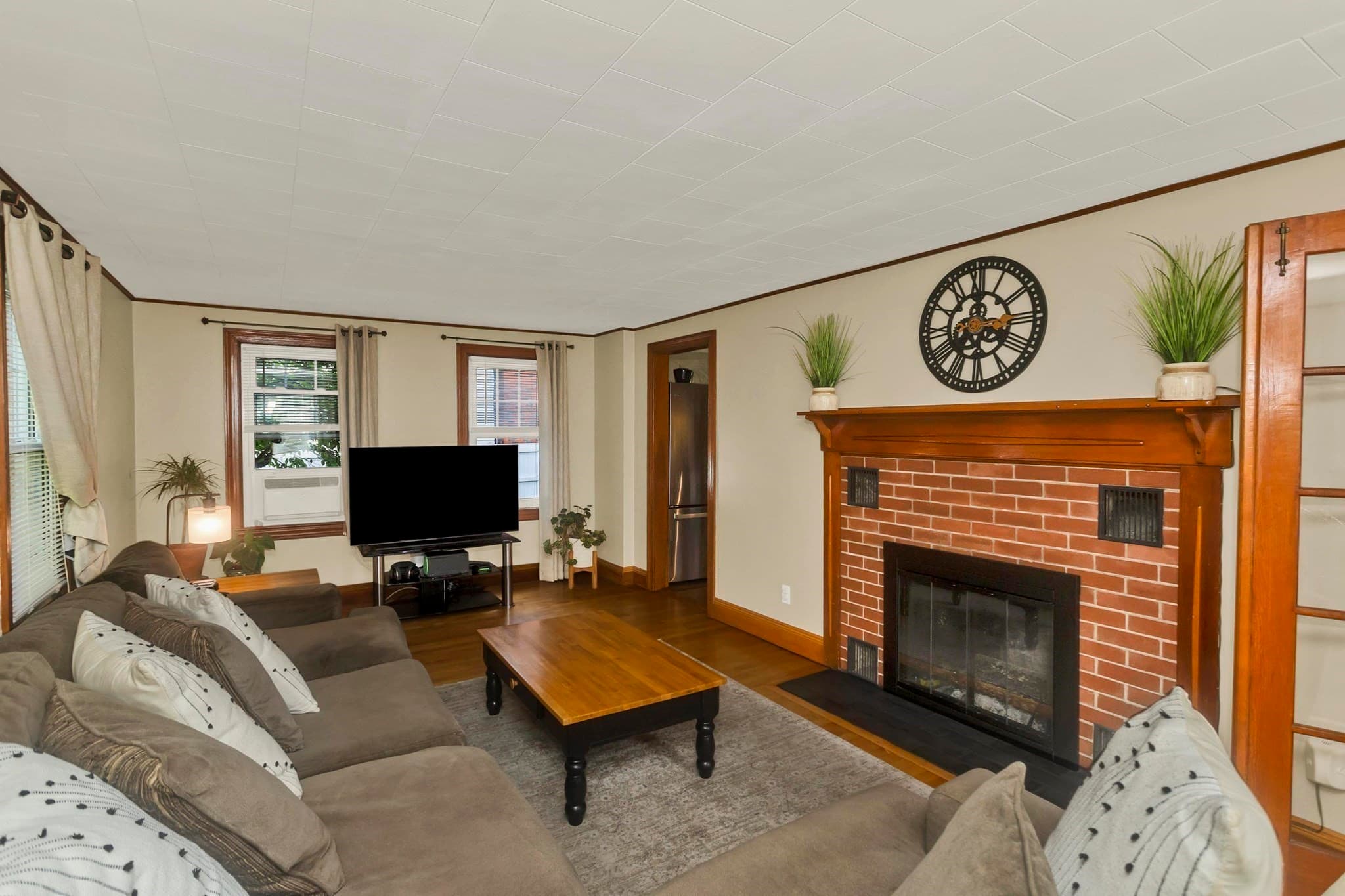 Single Family Residence at 54 Mero St, Ludlow MA 01056, Ludlow, photo 7 of 38