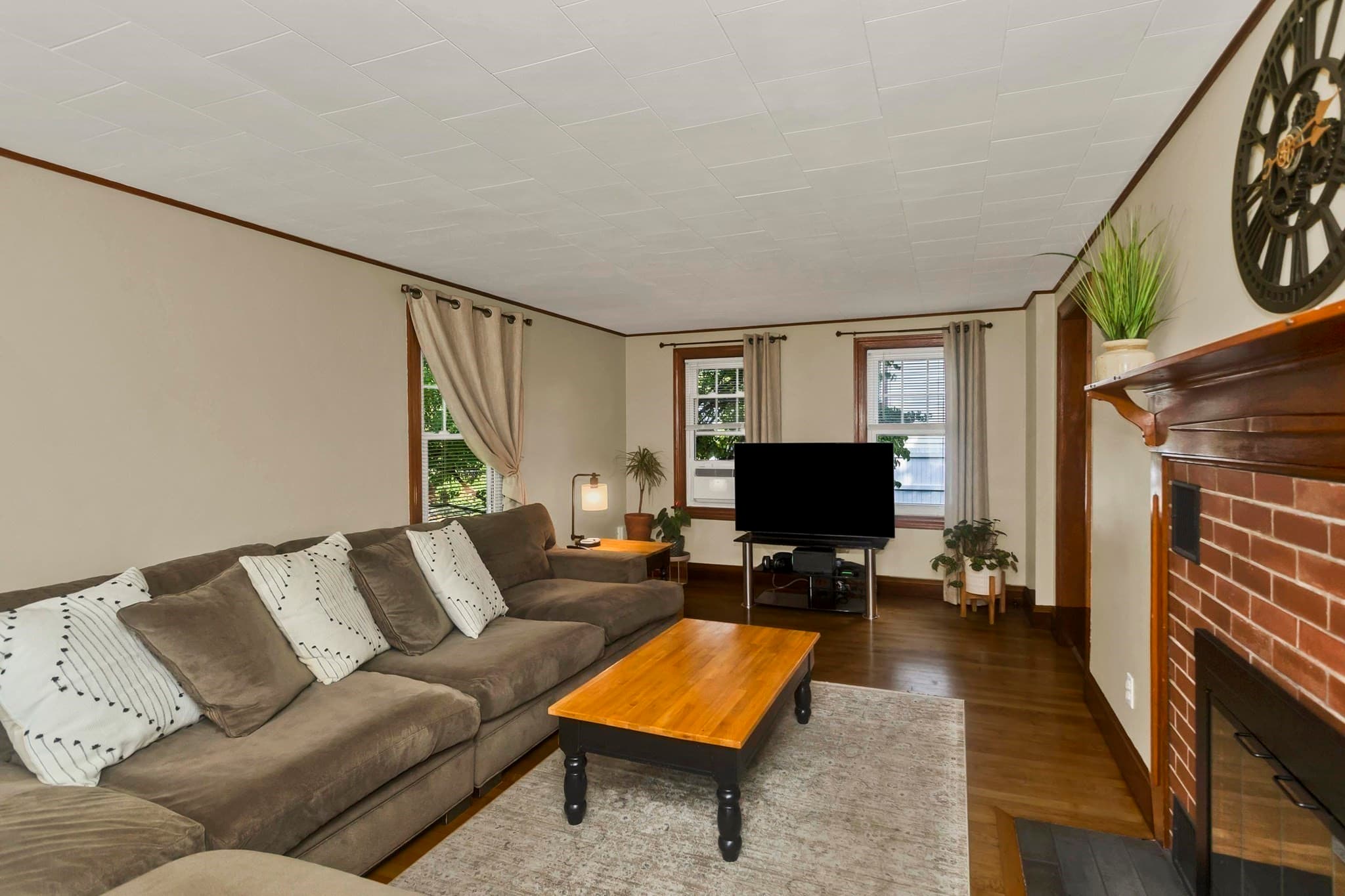 Single Family Residence at 54 Mero St, Ludlow MA 01056, Ludlow, photo 9 of 38