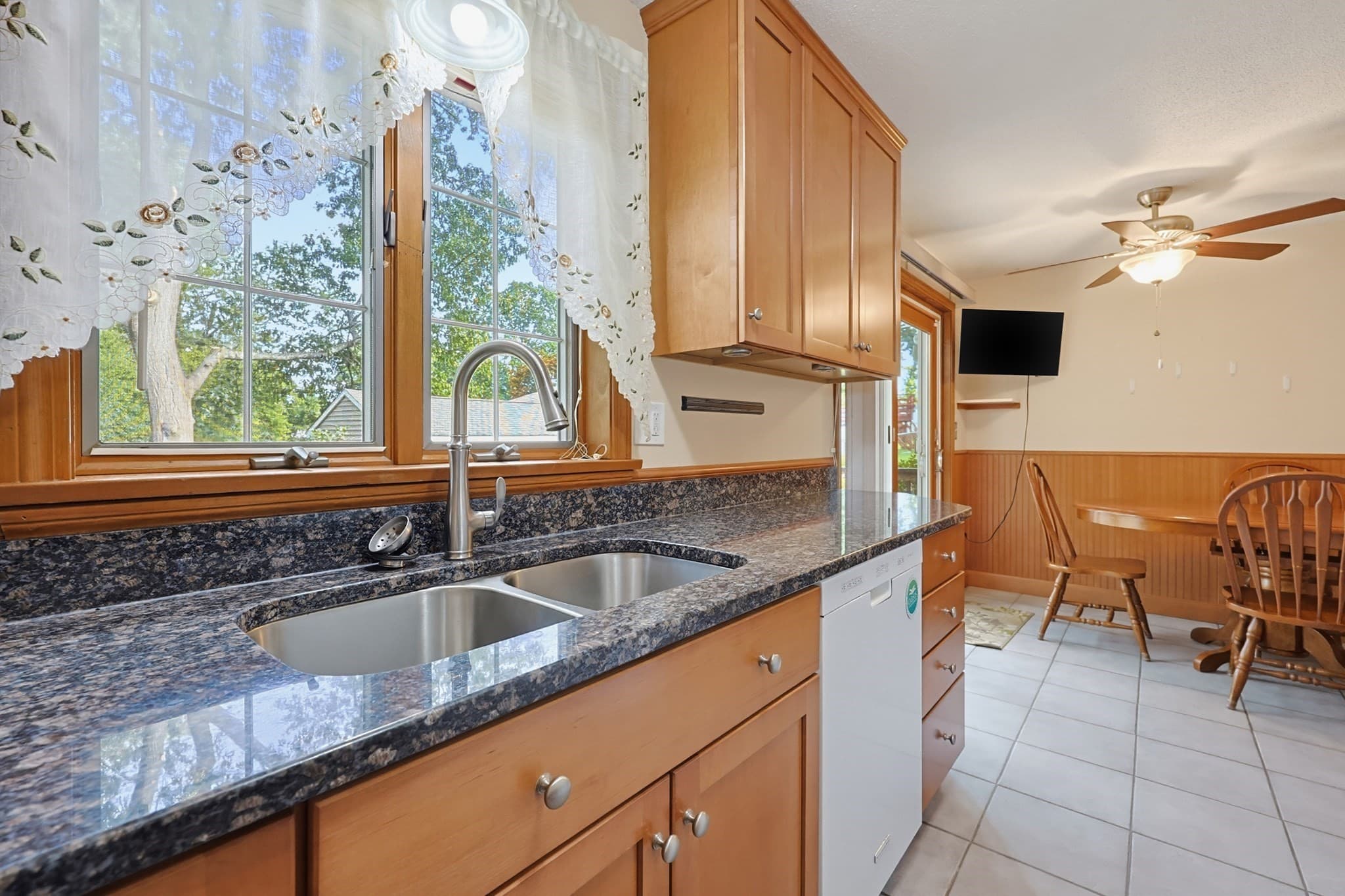 Single Family Residence at 36 Butler St, Ludlow MA 01056, Ludlow, photo 13 of 41