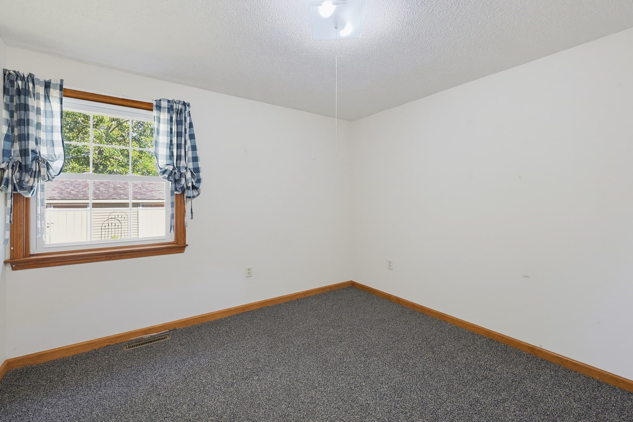 Single Family Residence at 36 Butler St, Ludlow MA 01056, Ludlow, photo 26 of 41