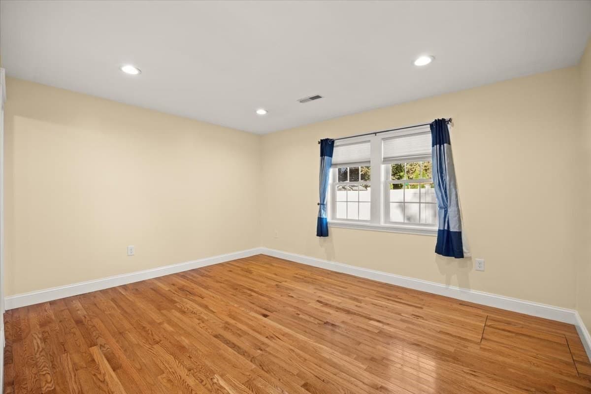 Single Family Residence at 5 Wyman Rd, Randolph MA 02368, Randolph, photo 9 of 16