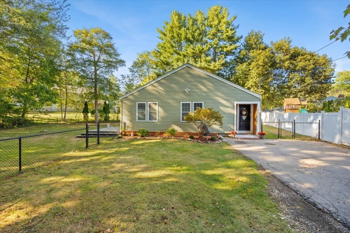 Single Family Residence at 5 Wyman Rd, Randolph MA 02368, Randolph, photo 14 of 16