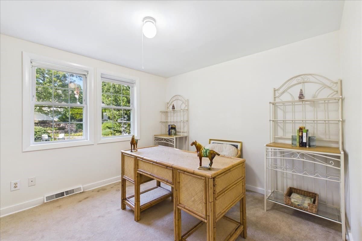 Single Family Residence at 458 Essex Street, Weymouth MA 02188, Weymouth, photo 20 of 41