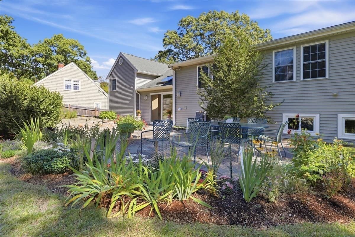 Single Family Residence at 458 Essex Street, Weymouth MA 02188, Weymouth, photo 34 of 41