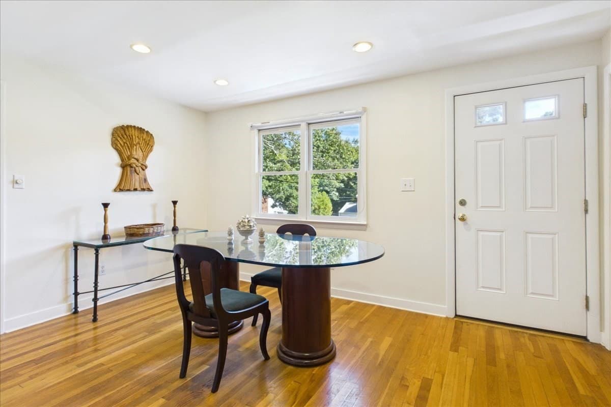 Single Family Residence at 458 Essex Street, Weymouth MA 02188, Weymouth, photo 15 of 41