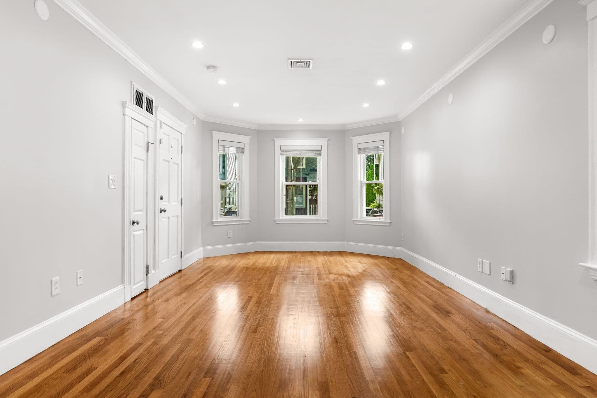 Condominium at 81 Auckland Street # 1, Boston MA 02125, Boston, photo 6 of 28