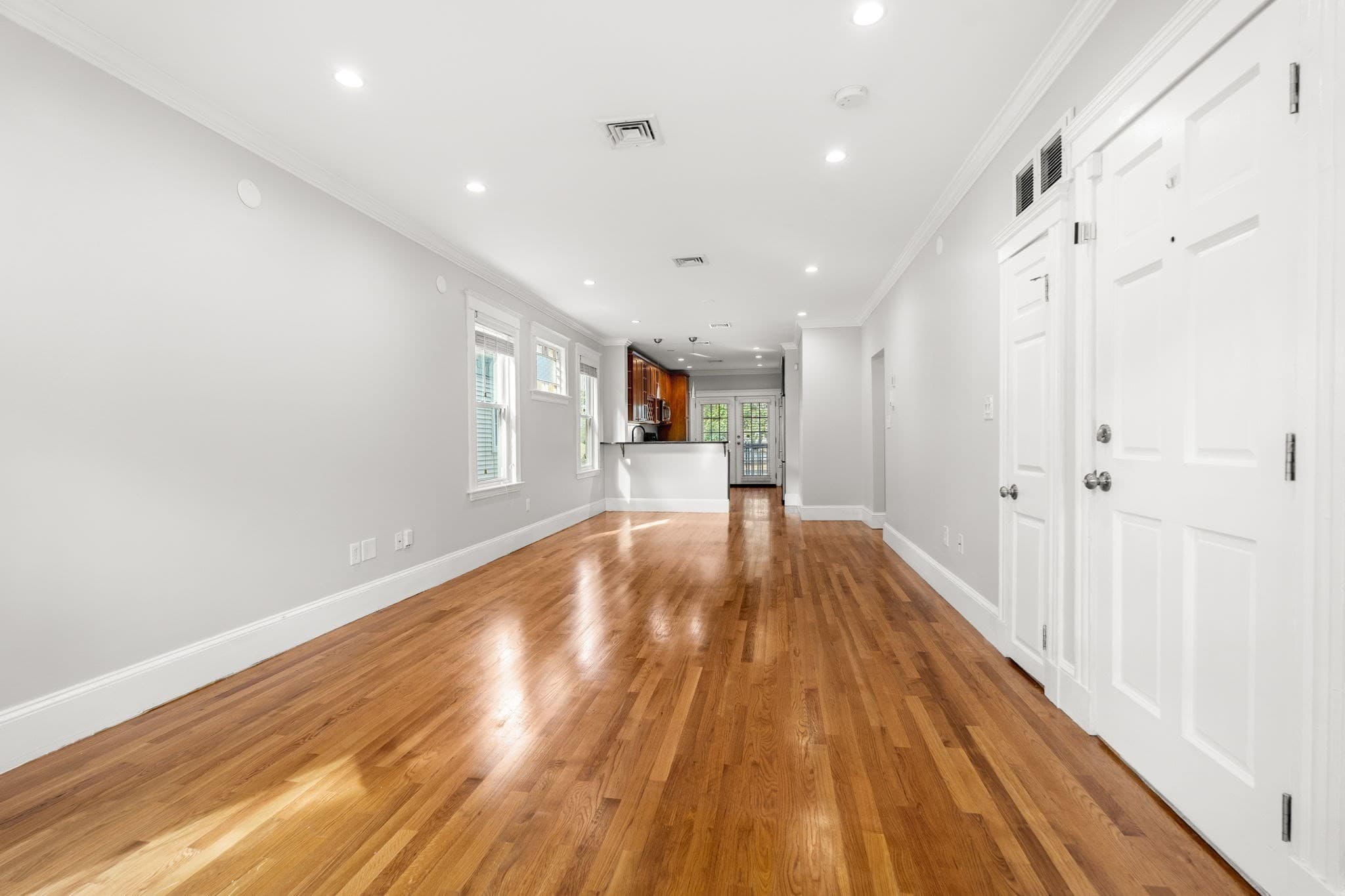 Condominium at 81 Auckland Street # 1, Boston MA 02125, Boston, photo 9 of 28