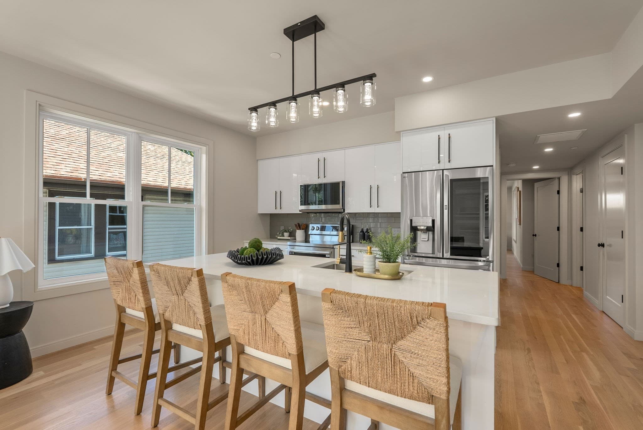 Condominium at 50 Bradeen # 2, Boston MA 02131, Boston, photo 5 of 29
