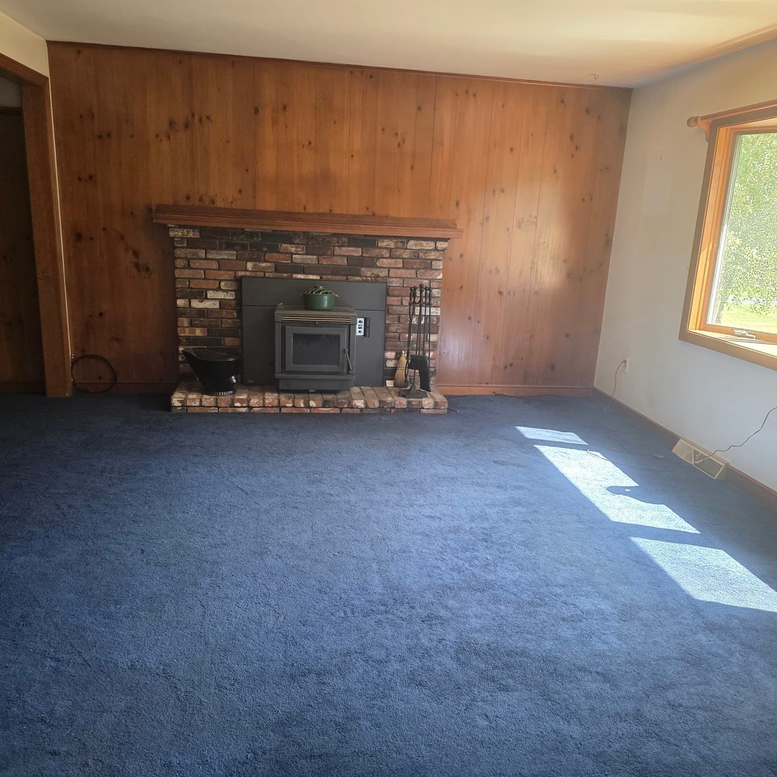 Single Family Residence at 549 East Washington Street, Hanson MA 02341, Hanson, photo 5 of 19