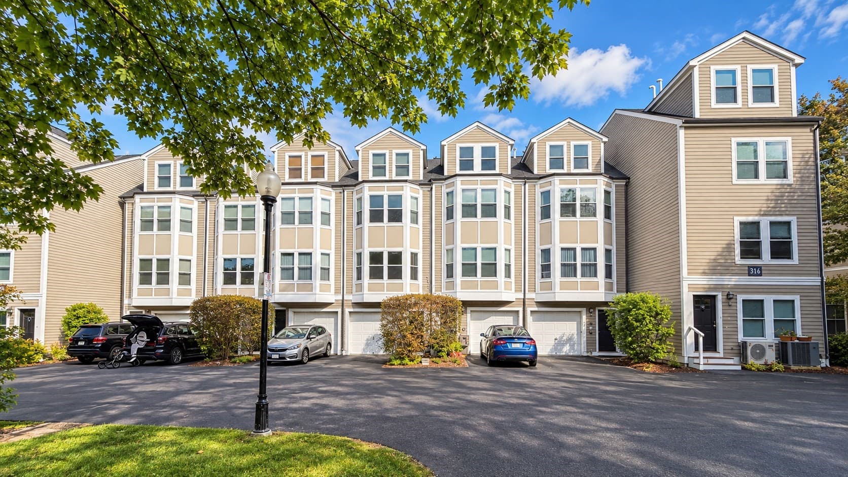 Condominium at 310-324 Rindge Ave # 6, Cambridge MA 02140, Cambridge, photo 16 of 16