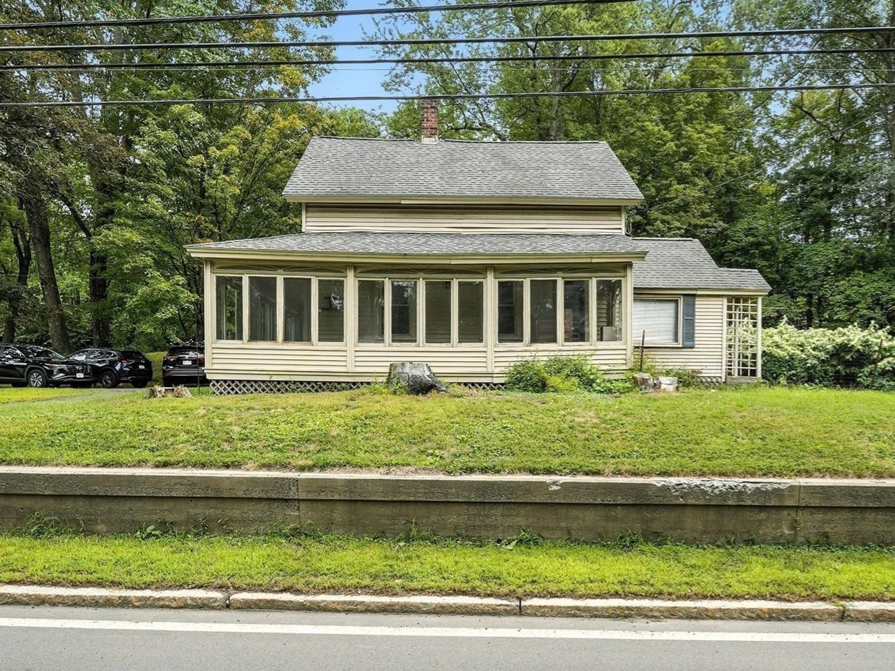 Single Family Residence at 734 Greenfield Rd, Deerfield MA 01342, photo 3 of 25