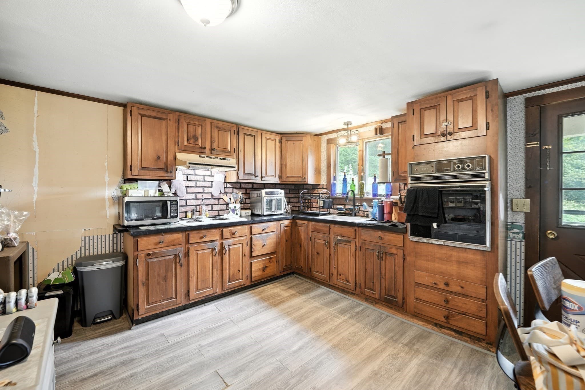 Single Family Residence at 734 Greenfield Rd, Deerfield MA 01342, photo 9 of 25