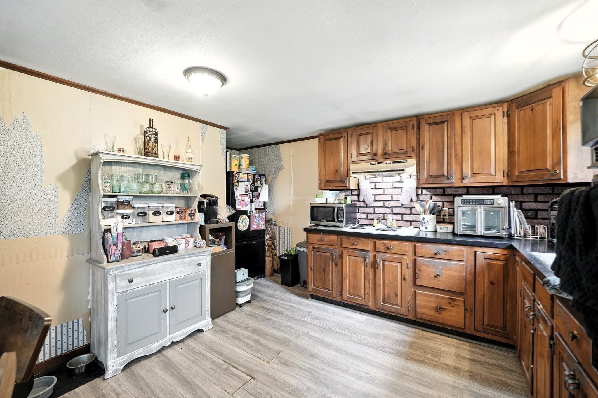 Single Family Residence at 734 Greenfield Rd, Deerfield MA 01342, photo 11 of 25